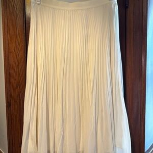 Gentle Fawn for the Jilly Box Cream Midi Pleated Skirt